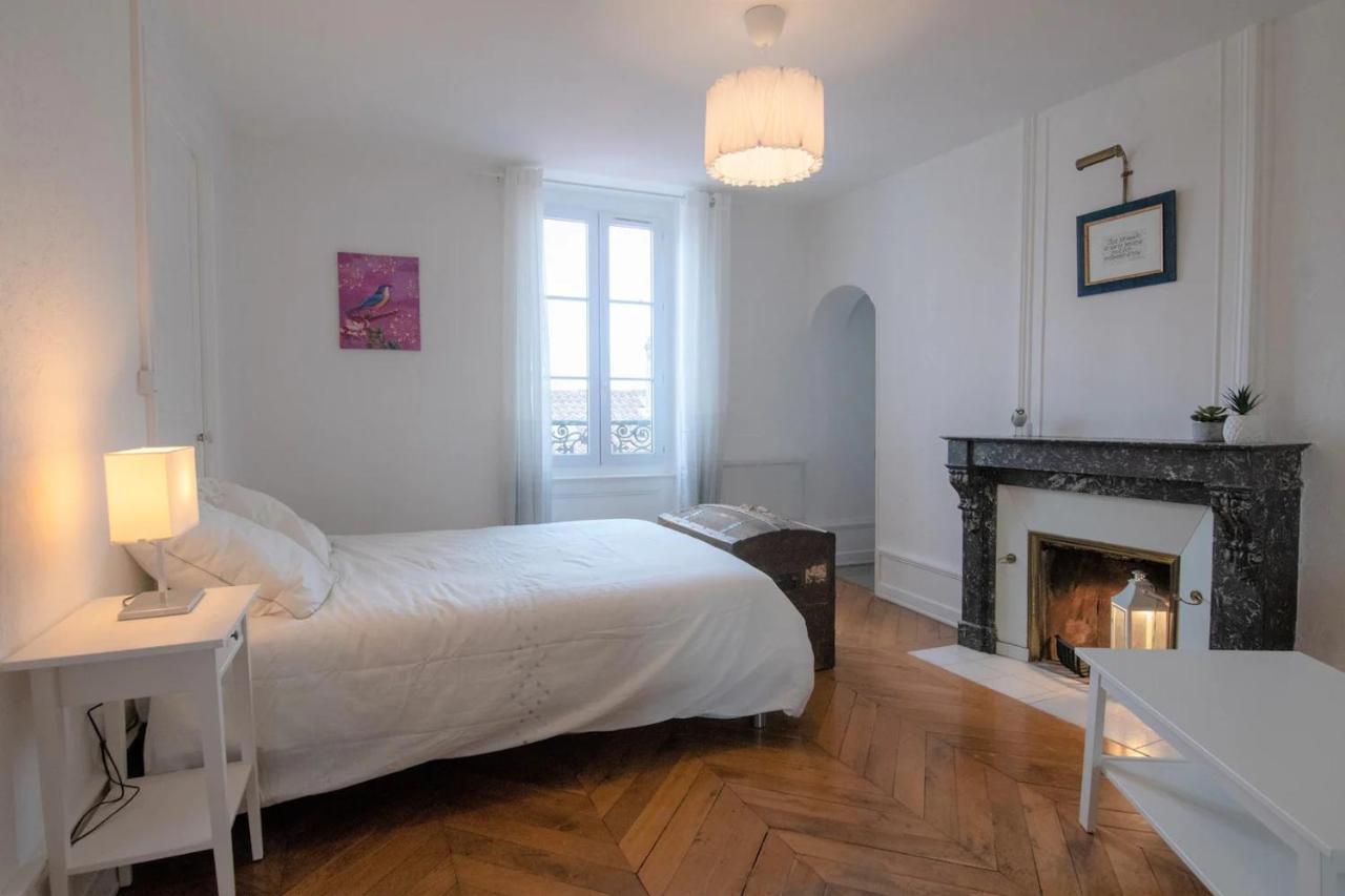 La Place Gourmande Mâcon 外观 照片